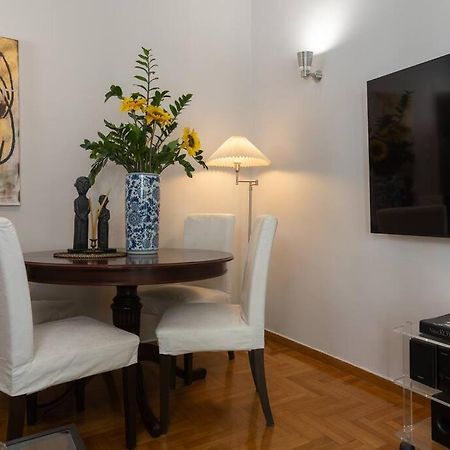 Chic N Central Apt In Kolonaki Apartment Atena Exterior foto