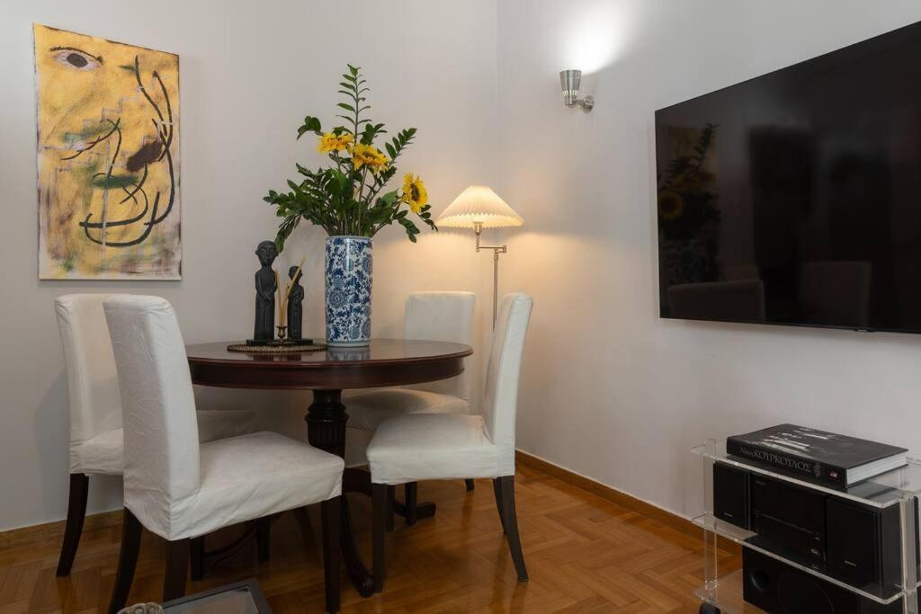 Chic N Central Apt In Kolonaki Apartment Atena Exterior foto