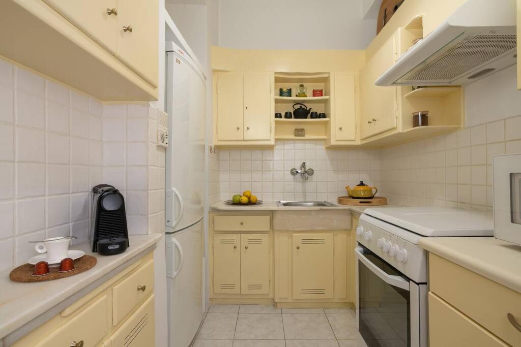 Chic N Central Apt In Kolonaki Apartment Atena Exterior foto