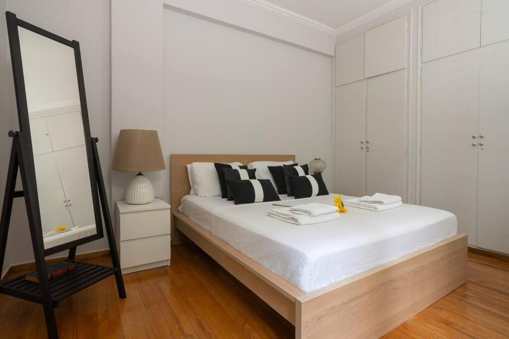 Chic N Central Apt In Kolonaki Apartment Atena Exterior foto
